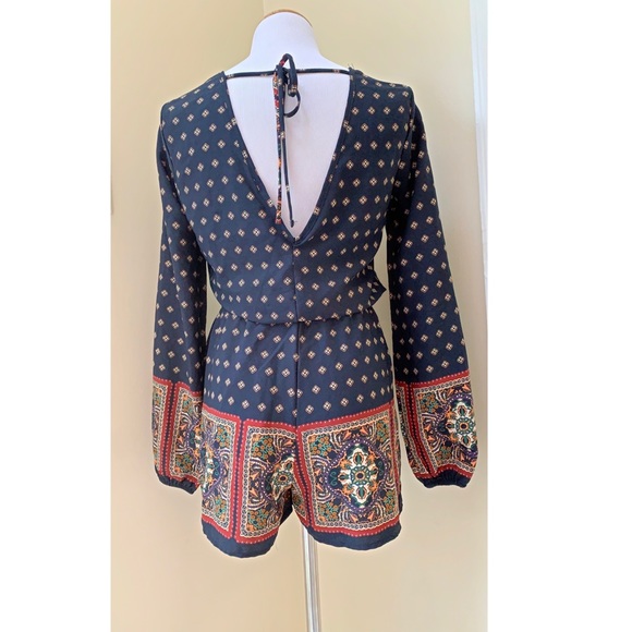 Romeo & Juliet Couture Romper - Picture 3 of 6